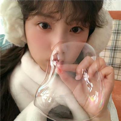 暗红